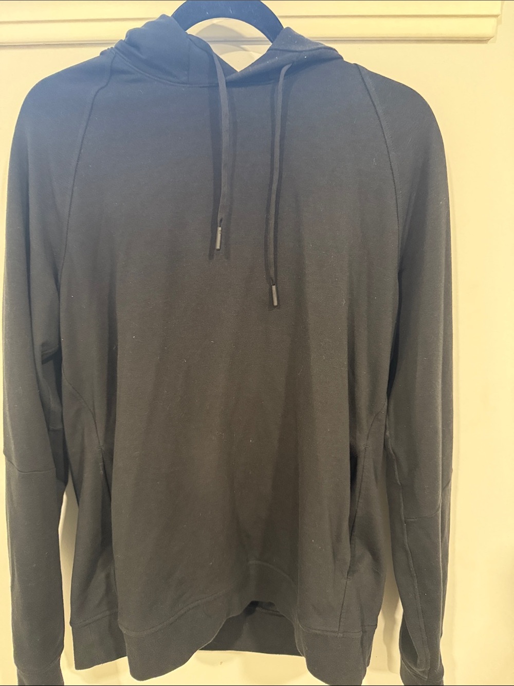lululemon athletica Men's Black Pullover Hoodie